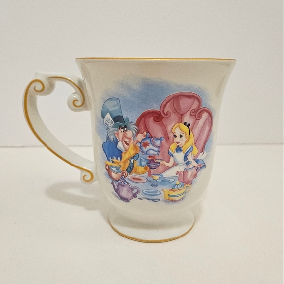 Alice in Wonderland - Disney Parks Tea Party Mug - Picture 2 of 6